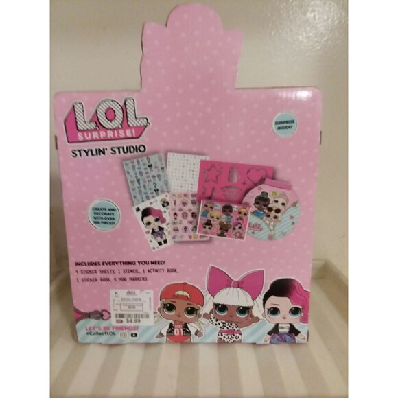 LOL Surprise Stylin Studio Set 100 Pc - Picture 2 of 5